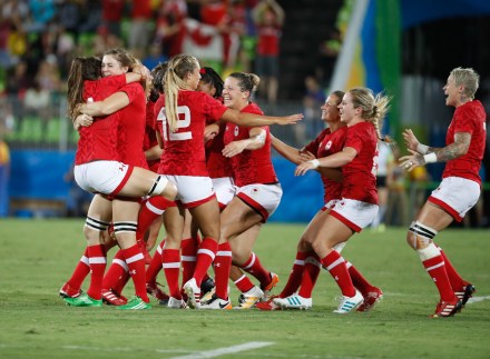Rugby_bronze_MarkBlinchPhoto-88 Canada's players celebrates after winning the women's rugby sevens bronze medal match against Great Britain at the Summer Olympics in Rio de Janeiro, Brazil, Monday, Aug. 8, 2016. (Photo/Stephen Hosier)Canada's players celebrates after winning the women's rugby sevens bronze medal match against Great Britain at the Summer Olympics in Rio de Janeiro, Brazil, Monday, Aug. 8, 2016. (Photo/Mark Blinch)