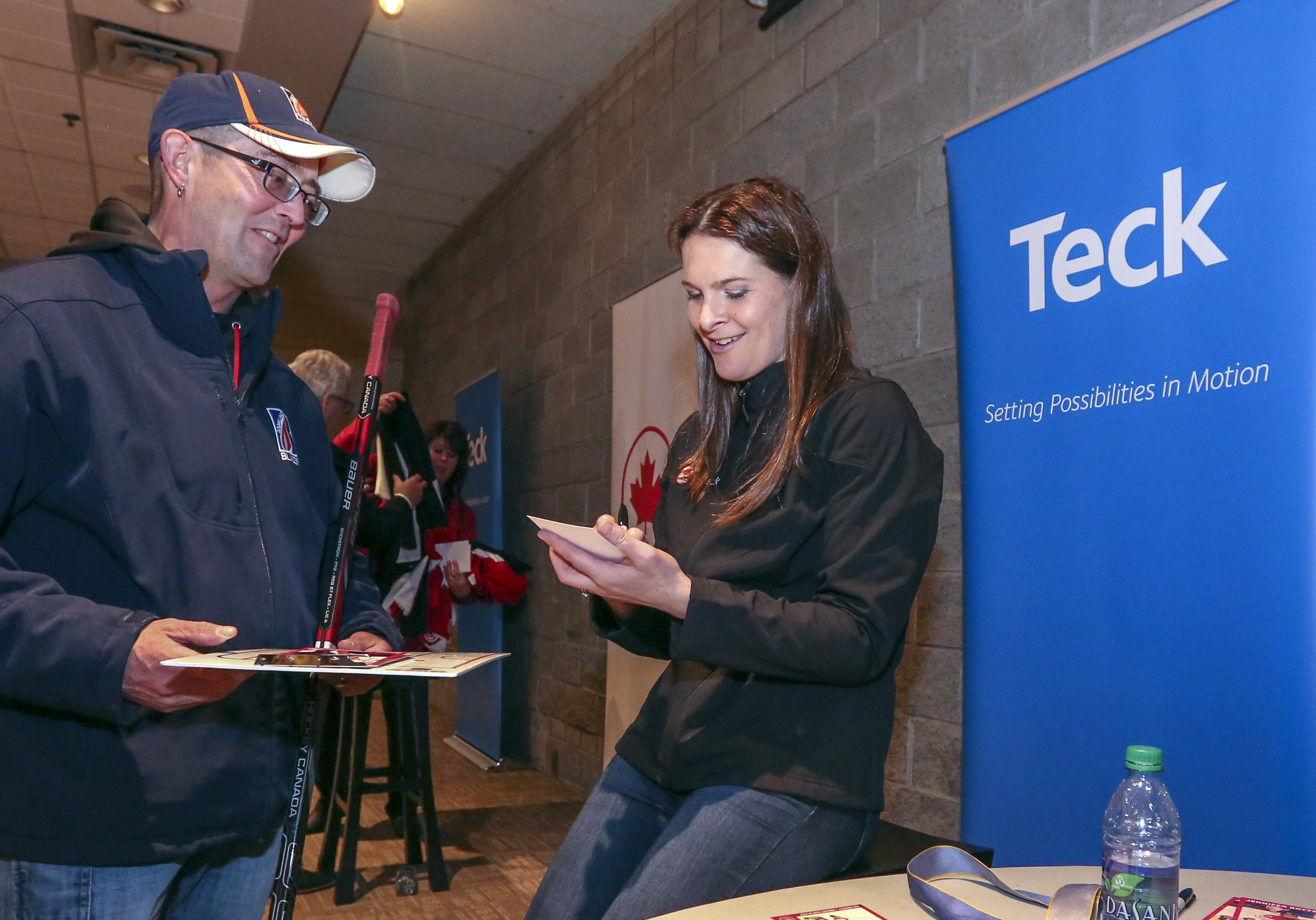 Jennifer Botterill signs autographs at the Teck Coaching Series in Kamloops, BC on December 3, 2016 Photo: Allen Douglas