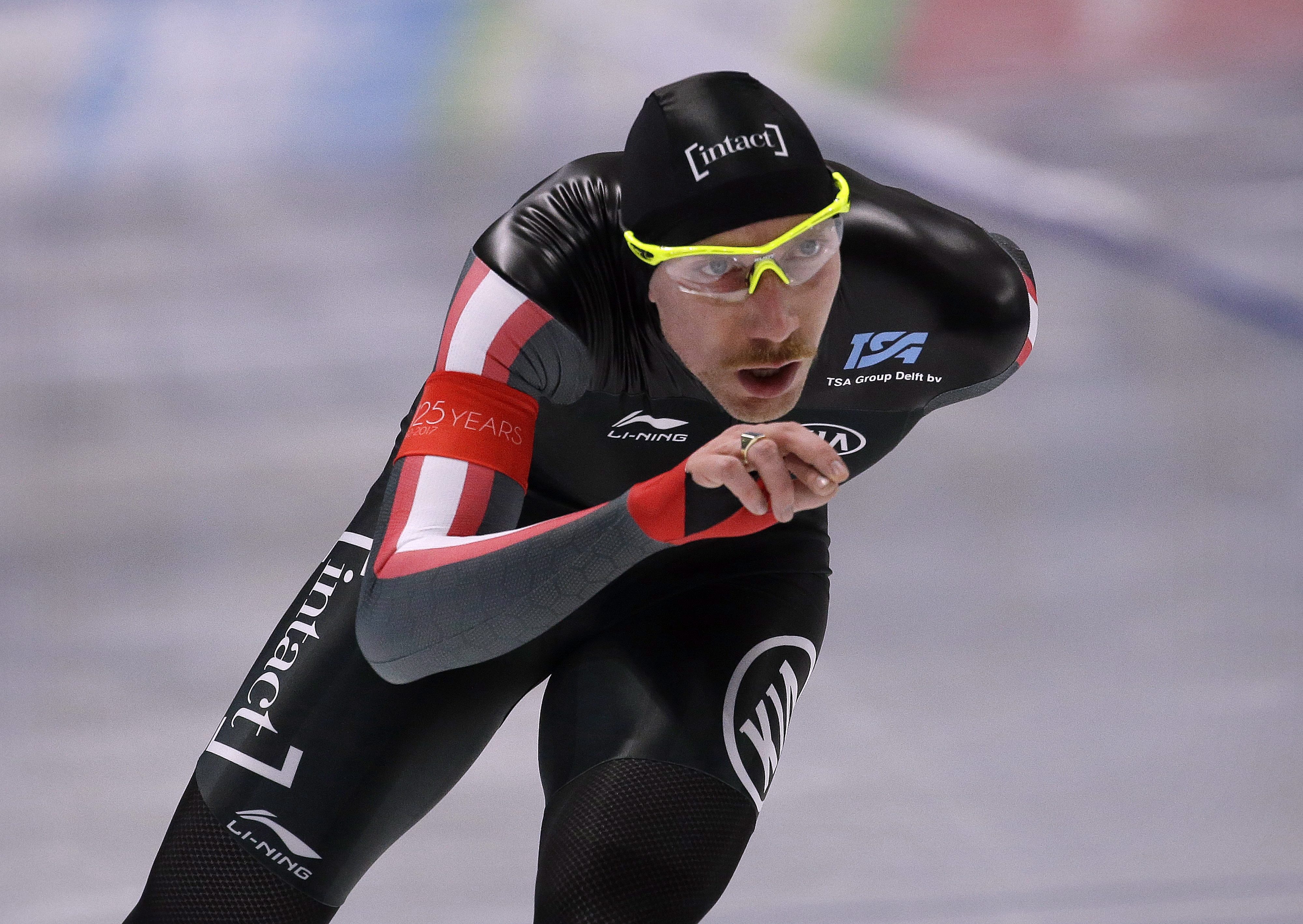 Ted-Jan Bloemen of Canada competes during the men's 5000m of the ISU world single distances speed skating championships at Gangneung Oval in Gangneung, South Korea, Thursday, Feb. 9, 2017. The world cup competition is also a test event for the upcoming PyeongChang 2018 Winter Olympics. (AP Photo/Ahn Young-joon)