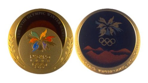 The Nagano 1998 medals (Photo: Olympic Artifacts)