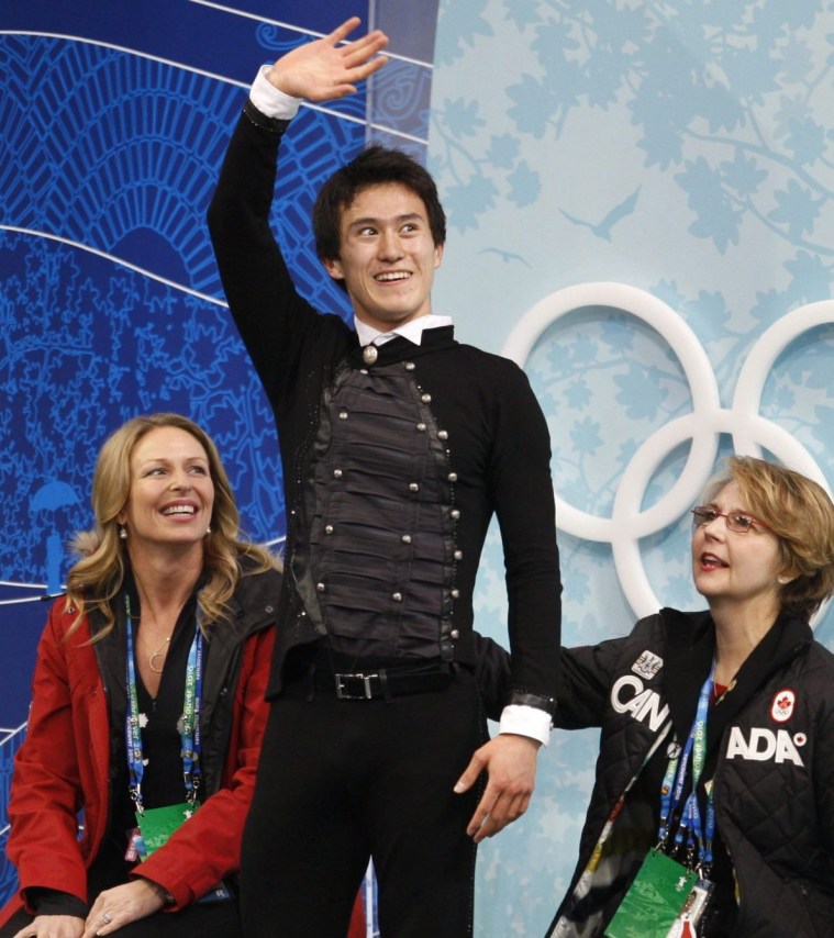 Patrick Chan waving to the audience