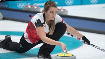 Emma Miskew pushes out of the hack