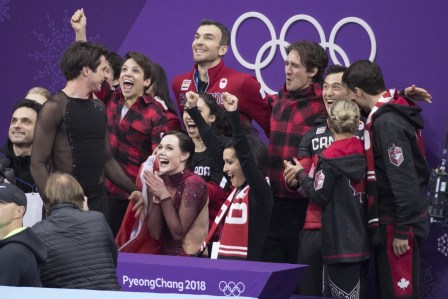 Team Canada PyeongChang 2018 Figure Skating team gold Team Canada PyeongChang 2018 Figure Skating team gold
