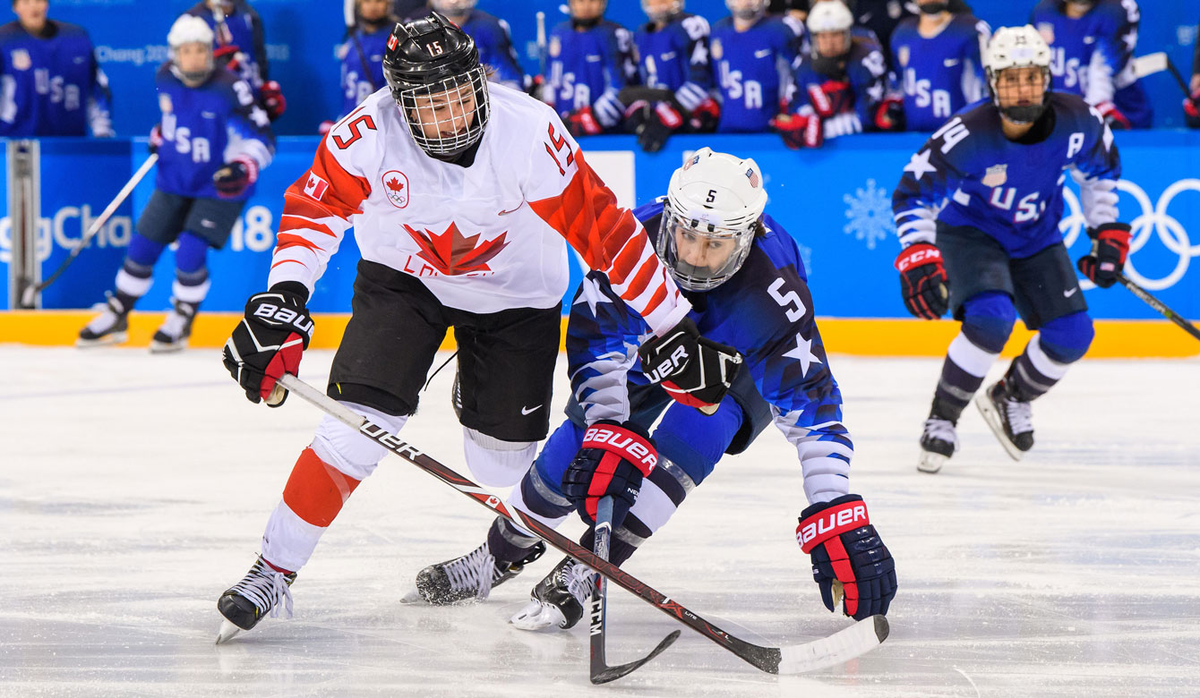 Silver medal for Team Canada in women's hockey Team Canada Official