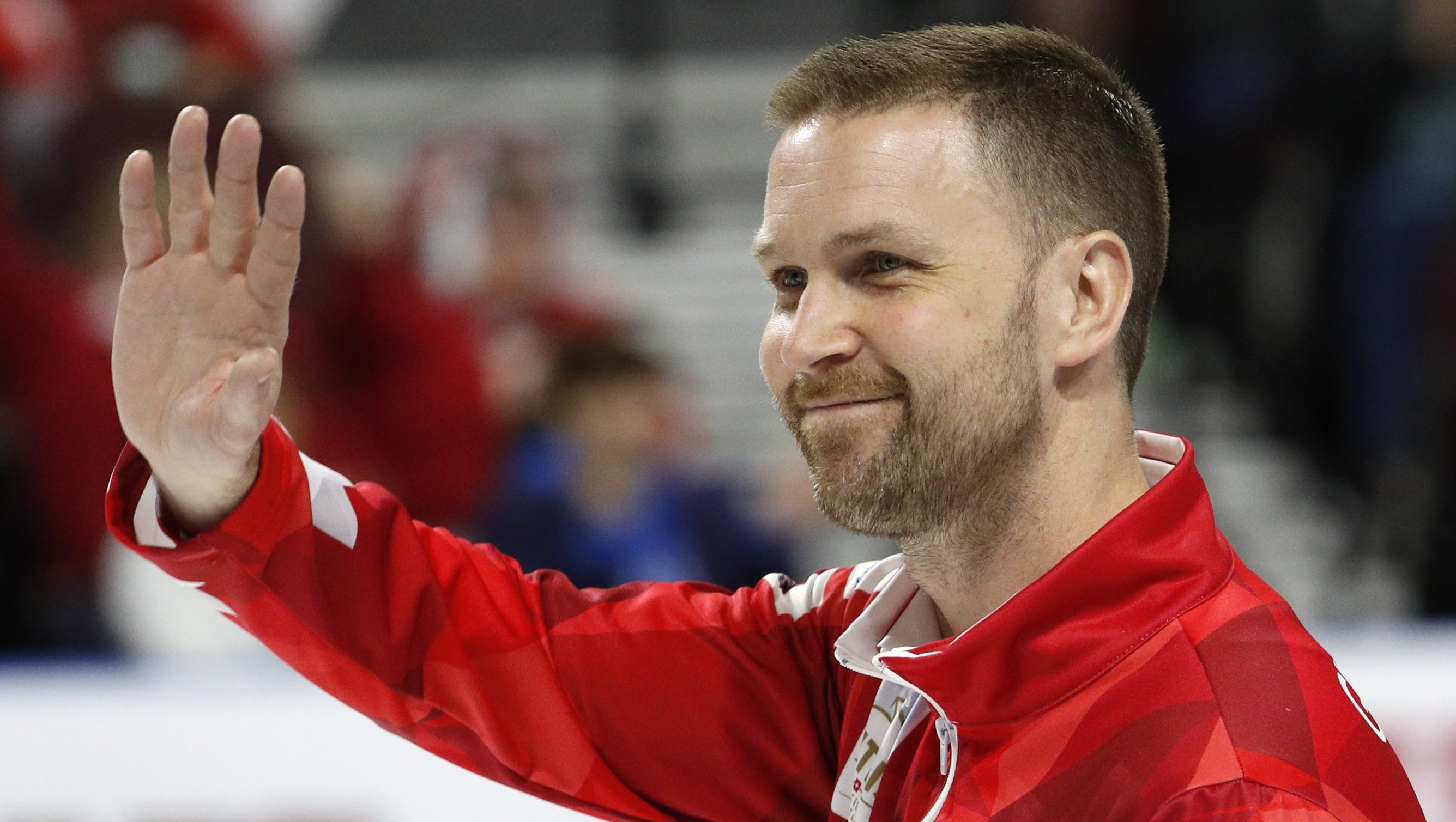 Team Gushue advances to semifinals at men's curling worlds Team