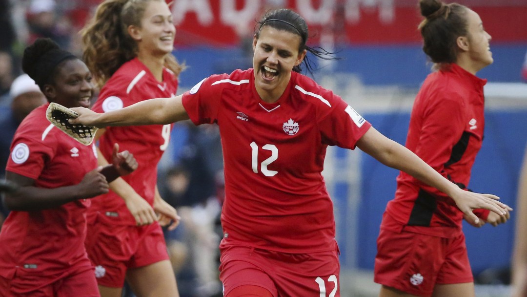 Christine Sinclair celebrates