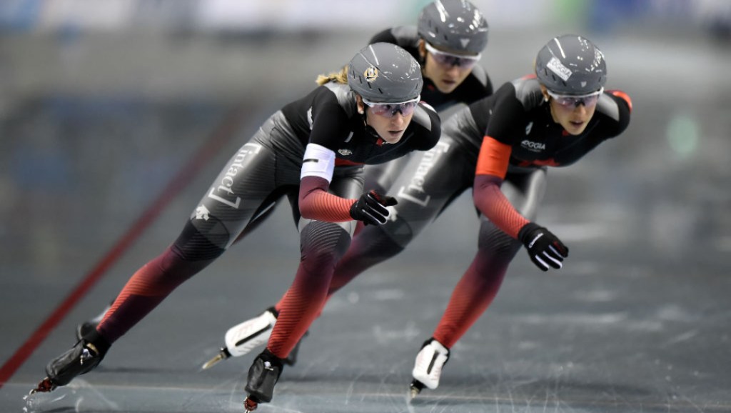 Speed Skating Canada wins silver in women's Team Pursuit Team Canada