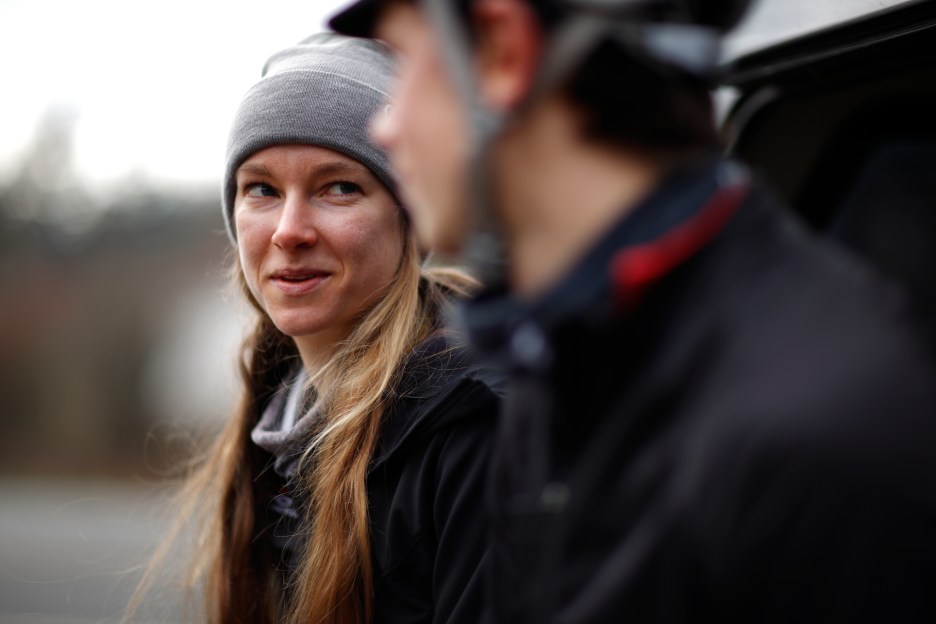 Haley Smith COC Jan 22, 2020 ©KevinLightPhoto _90I9353.JPG Haley Smith and husband talk
