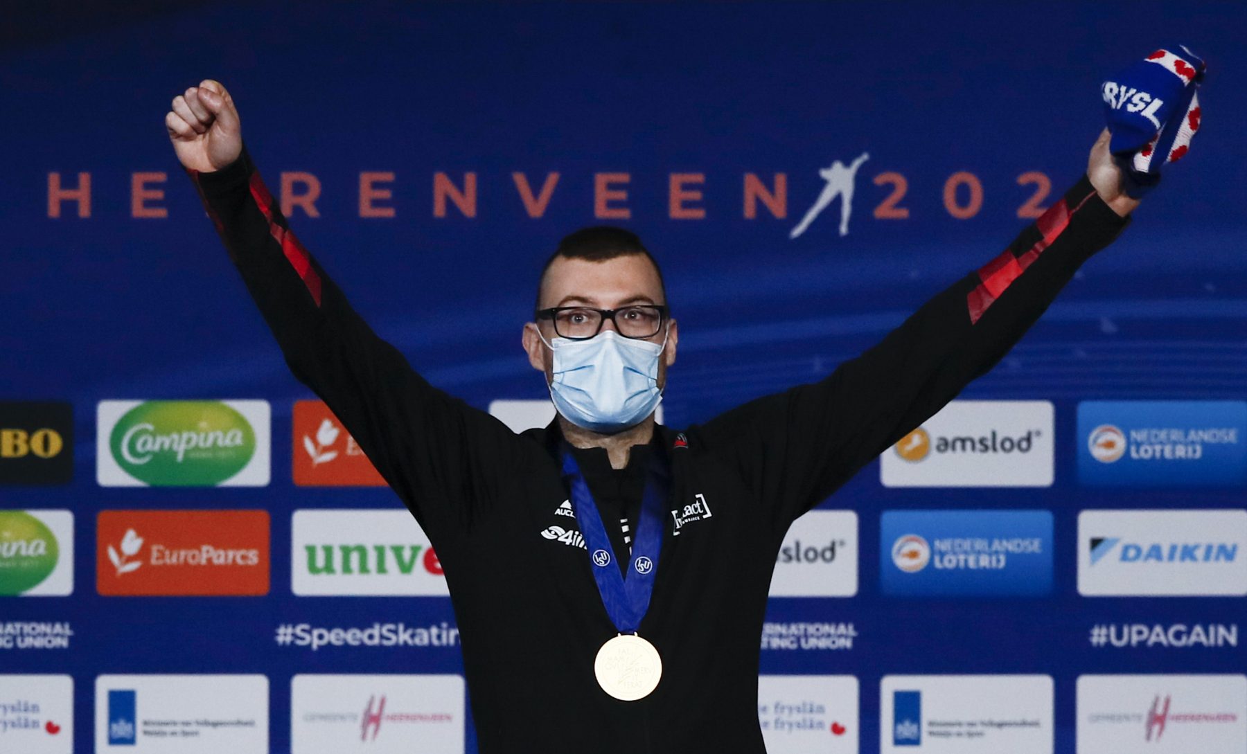 Laurent Dubreuil crowned 500m World Champion in Heerenveen - Team Canada -  Official Olympic Team Website