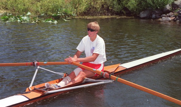 Rower Silken Laumann trains at the Victoria City Rowing Club June 17, 1992.