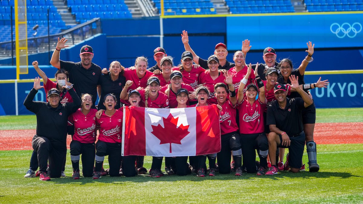 Tokyo 2020 Softball Bronze A Dream Come True For Team Canada Team