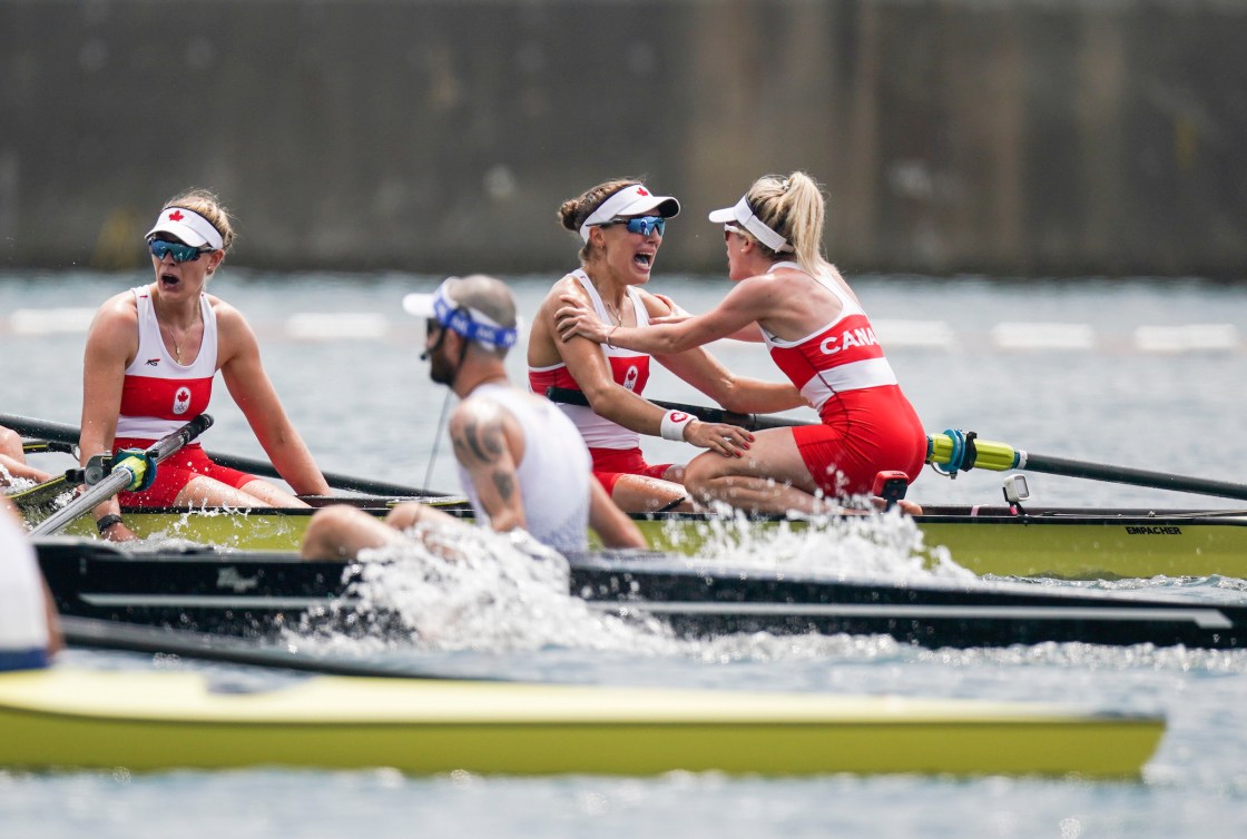 Rowing crew celebrates win