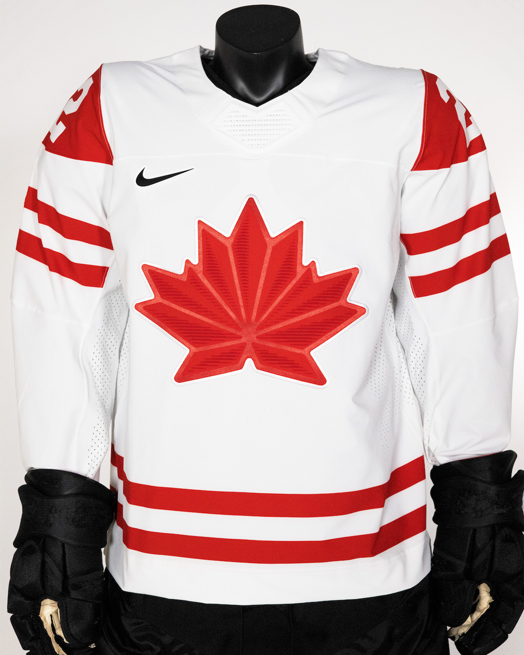 Team Canada white hockey jersey for Beijing 2022