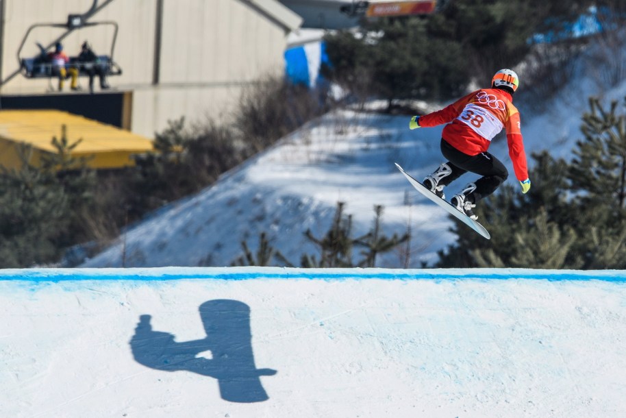 PYEONGCHANG, SOUTH KOREA - FEBRUARY 15: Eliot Grondin in action during the Snowboard - Men's SBX at the Phoenix Snow Park on February 15, 2018 in Pyeongchang-gun, South Korea.THE CANADIAN PRESS/HO-COC/Vincent Ethier
