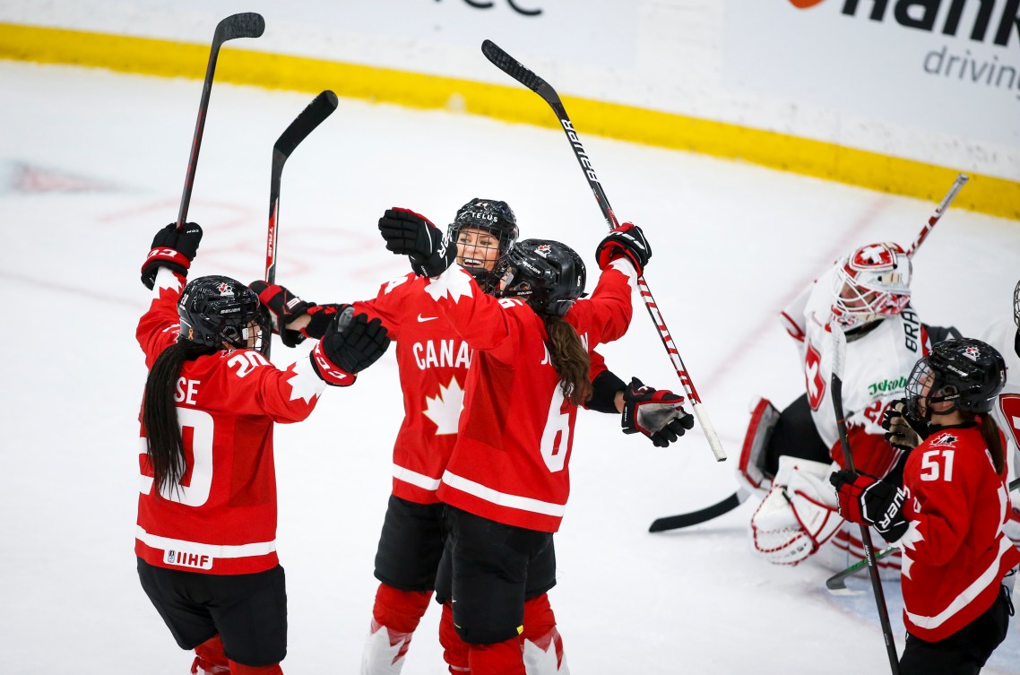 Team Canada's women's hockey roster revealed for Beijing 2022