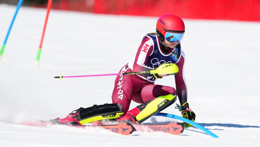 Amelia Smart competes in slalom.