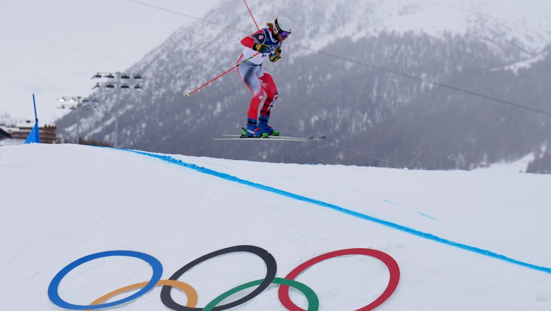 Jared Schmidt competes in ski cross.