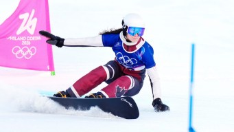 Kaylie Buck competes in snowboard.