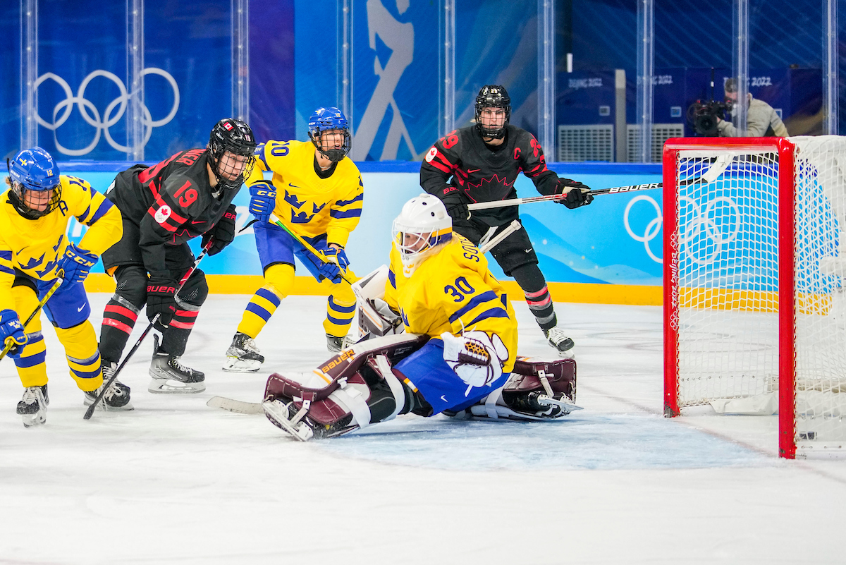 Team Canada secures spot in women's hockey semifinals - Team Canada -  Official Olympic Team Website