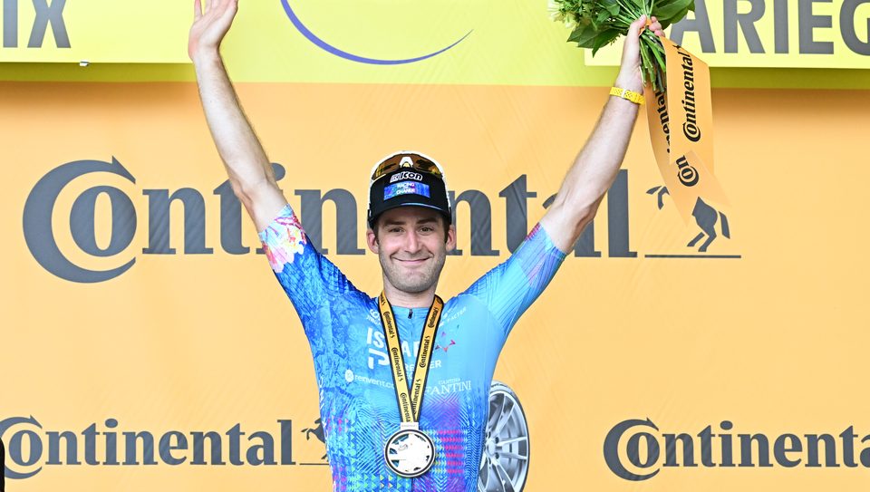 Houle becomes second Canadian to ever win a stage at the Tour de France -  Team Canada - Official Olympic Team Website