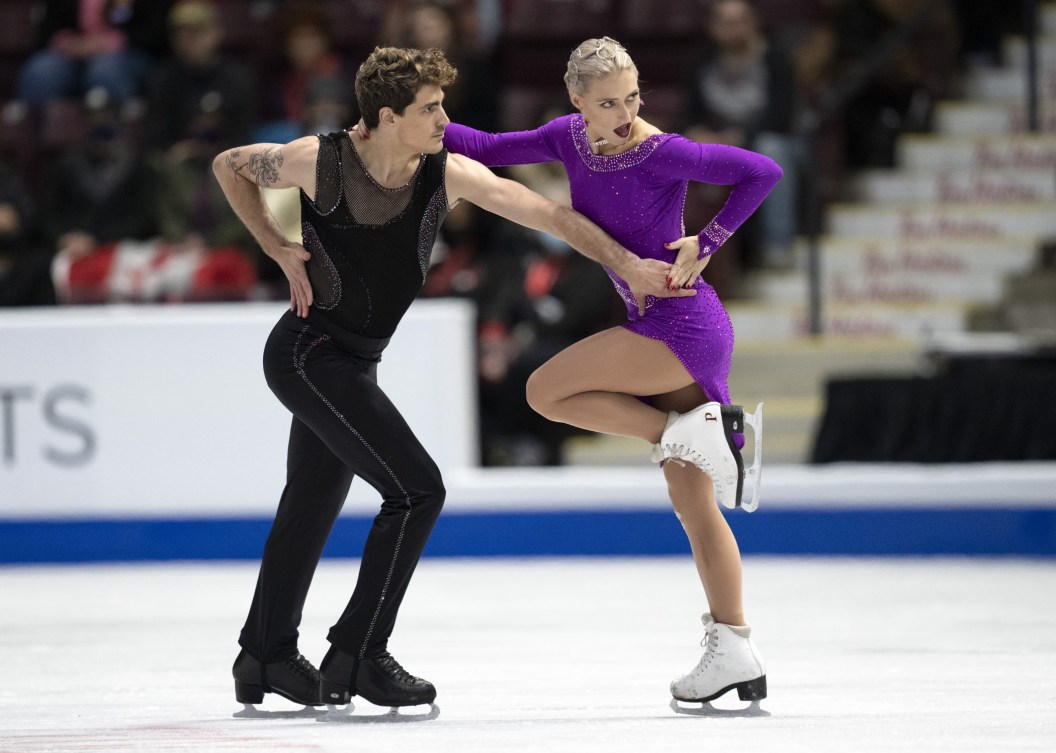 Schizas, Gilles & Poirier lead after short programs at Skate Canada