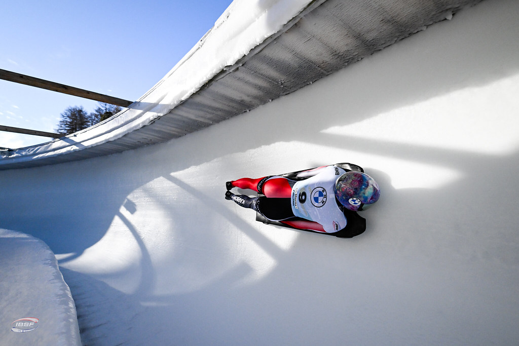 Mirela Rahneva in a skeleton race on an ice track 