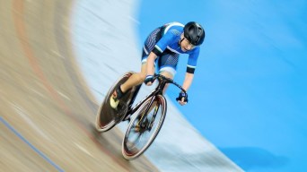 MILTON, Ontario - Jan 26, 2020 : Devaney Collier competes in the Women's Omnium during the 2020 Tissot UCI Track World Cup. Christian Bender/Canadian Olympic Committee