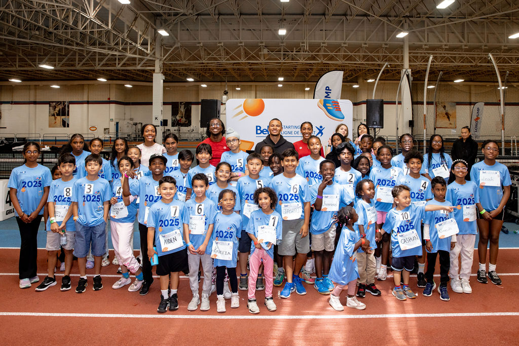 Bell Starting Line photo of Olympians and participants