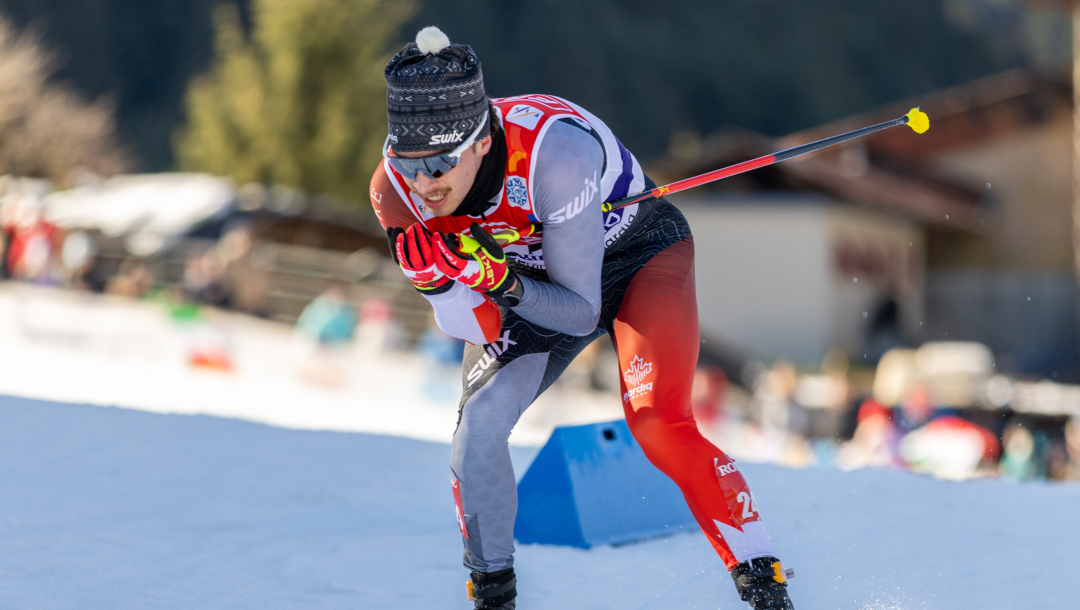 Tom Stephen in action