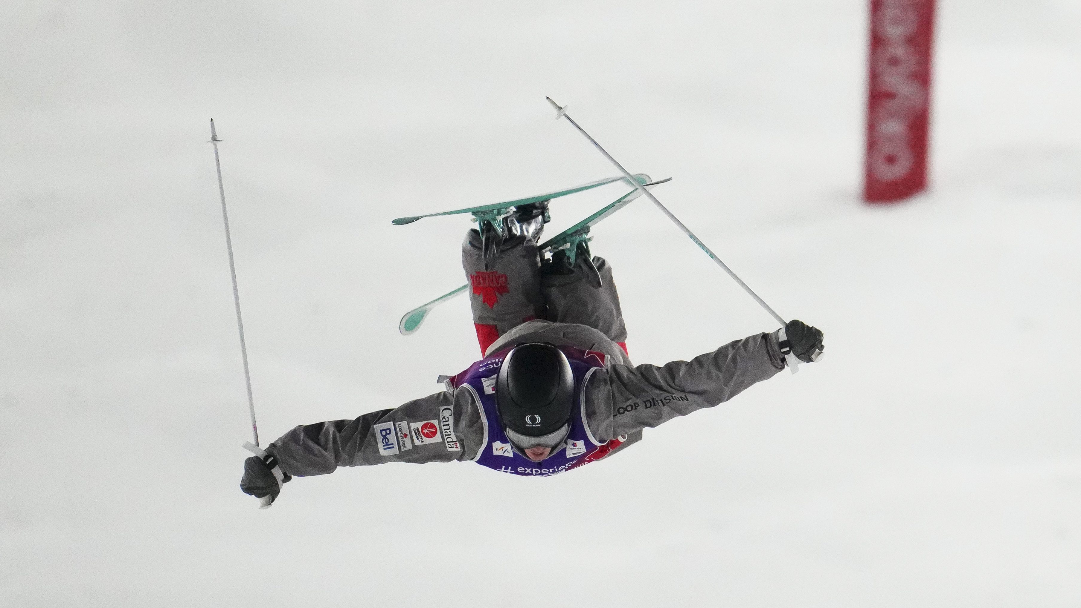 Dual moguls: Julien Viel wins first career World Cup gold in home