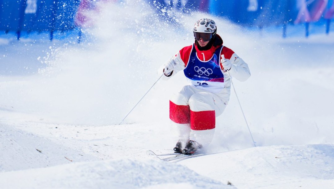 Elliot Vaillancourt competes in freestyle skiing.