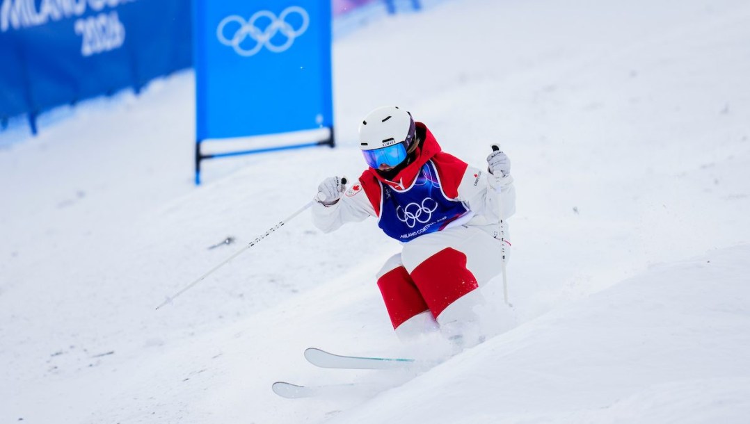 Laurianne Desmarais-Gilbert competes in freestyle skiing.