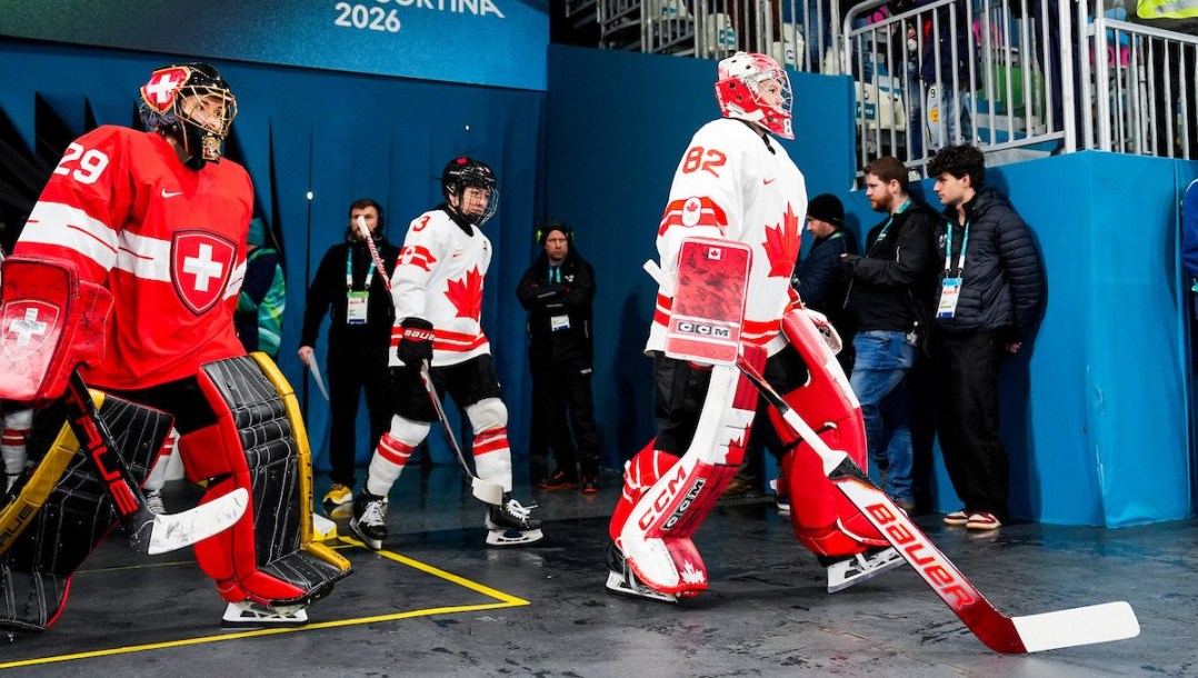 Kayle Osborne competes in ice hockey.