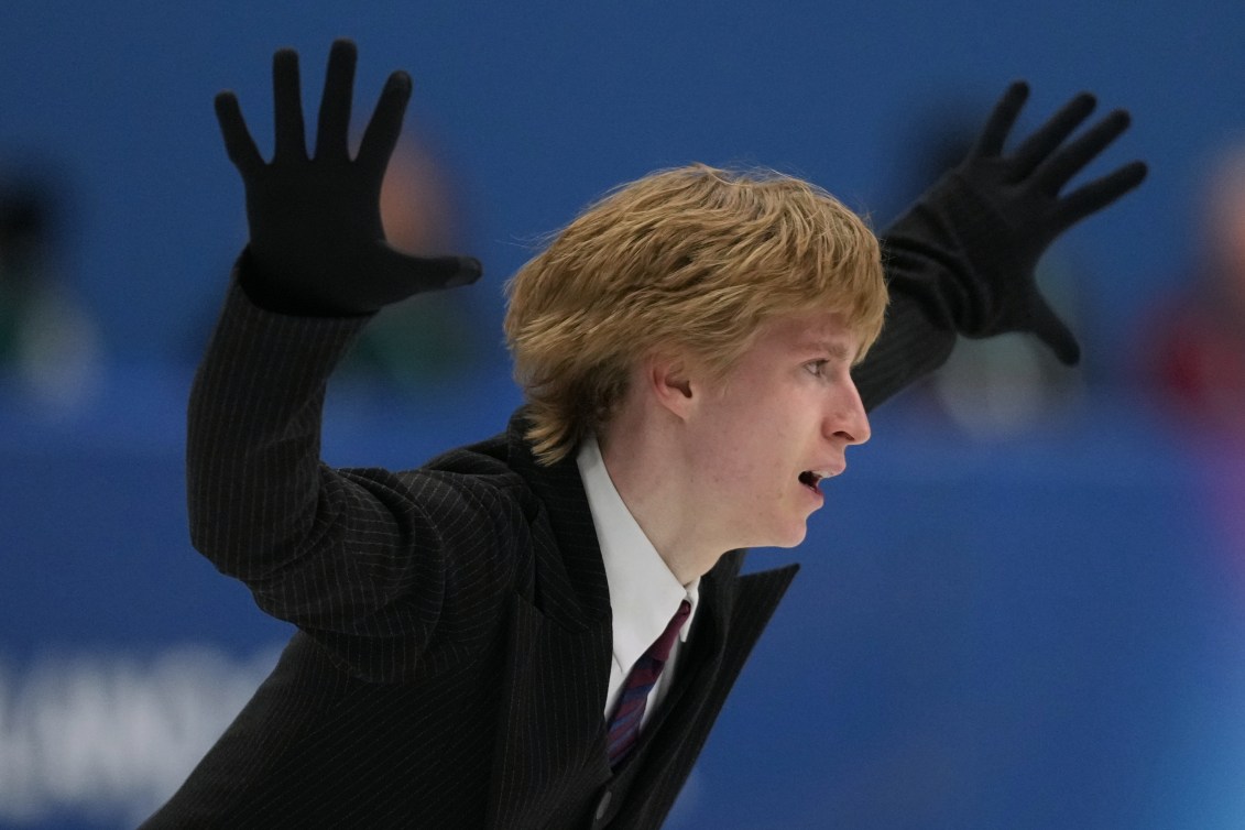 Stephen Gogolev competes in the men's short program