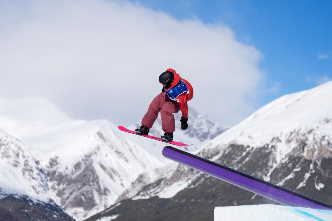 Mark McMorris competing during the men's snowboarding slopestyle qualifications