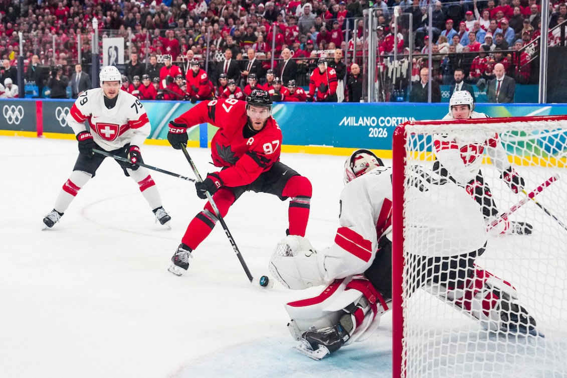 Connor McDavid shoots the puck