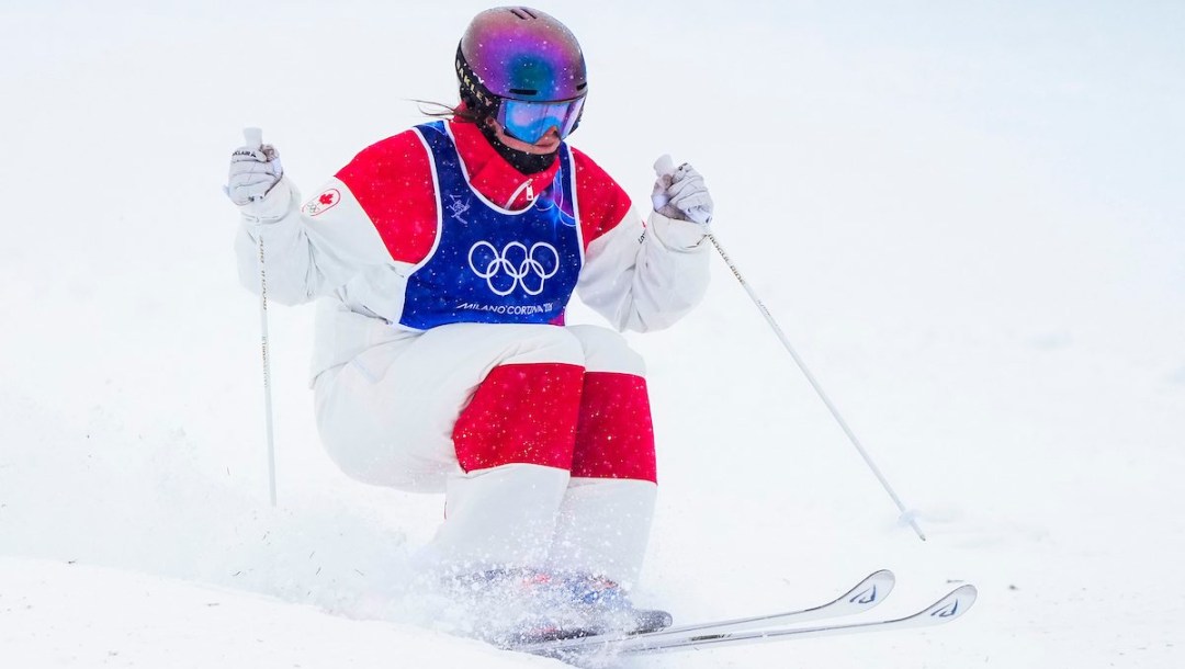 Maia Schwinghammer skis in the dual moguls events