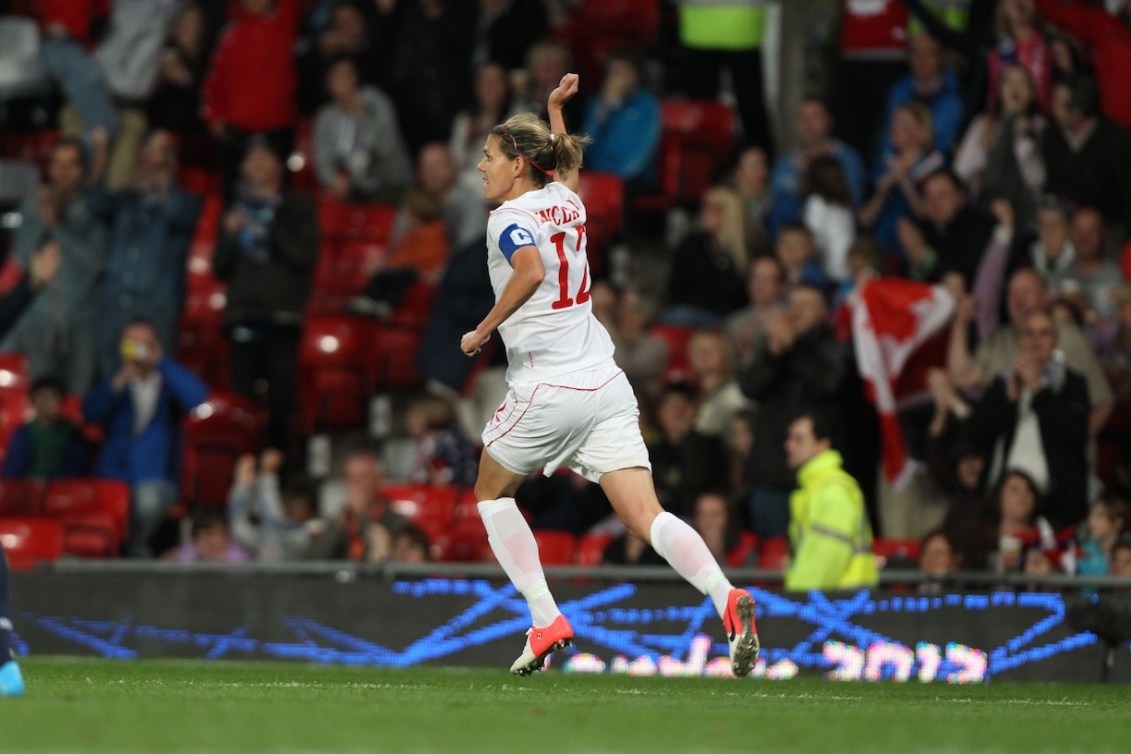 Sinclair en action sur le terrain