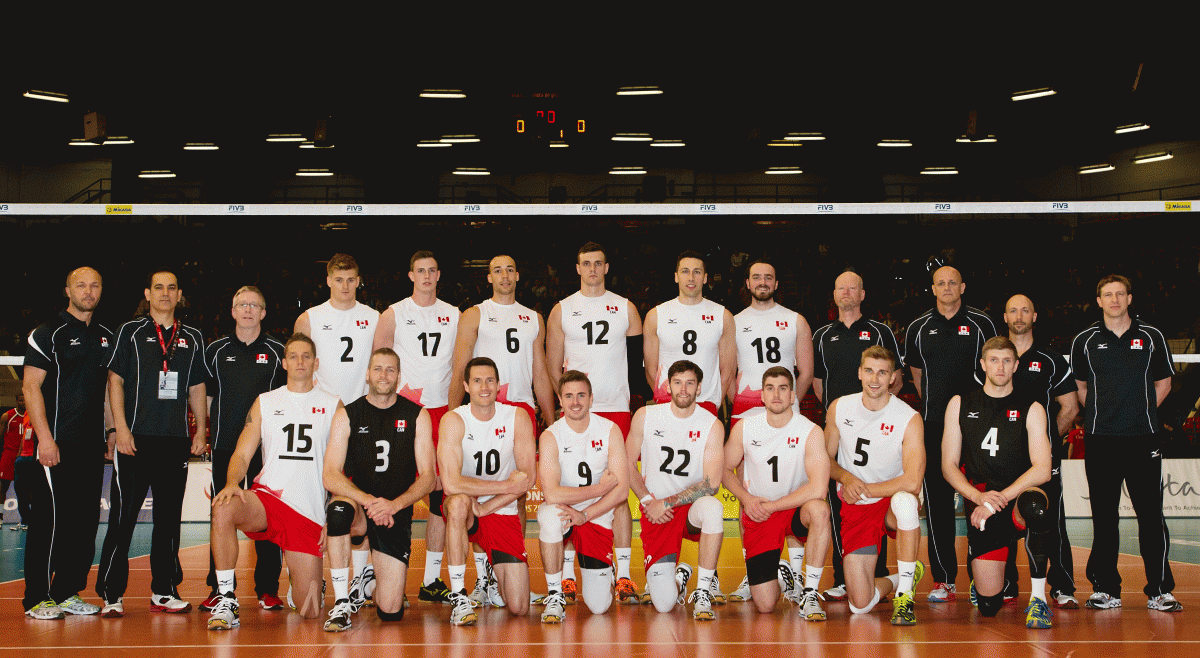 L'équipe nationale masculine de volleyball pour la saison en cours. Photo : Volleyball Canada