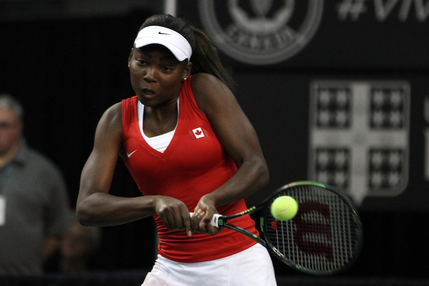 Françoise Abanda admet que ses erreurs lors des points importants ont eu raison de sa rencontre contre Aliaksandra Sasnovich. (Photo : Arturo Velasquez/Tennis Canada, le 6 février 2016)