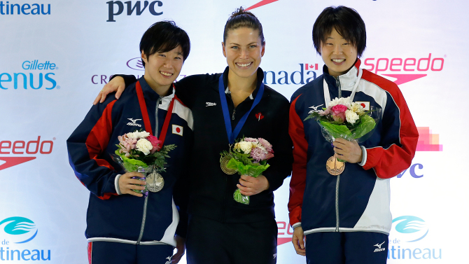 Roseline Filion (au centre) a remporté l'or au 10 m individuel ce week-end à Gatineau.