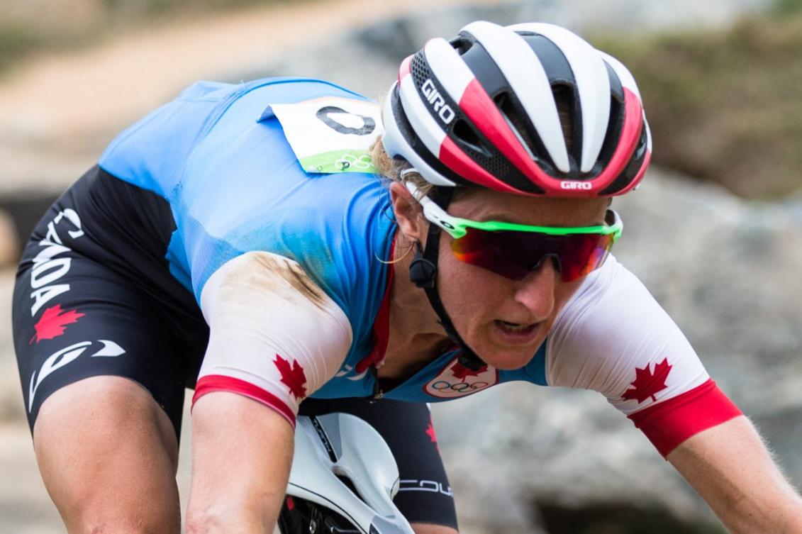 Catherine Pendrel a réalisé une remontée spectaculaire samedi sur le parcours olympique de vélo de montagne (COC Photo/David Jackson).