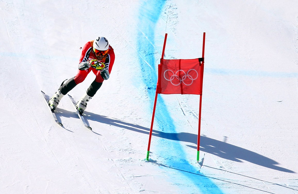 Dustin Cook, du Canada concourt au super-G masculin au Centre alpin de Jeongseon lors des Jeux olympiques d’hiver de PyeongChang 2018, en Corée du Sud, le 16 février 2018. (Photo : Vaughn Ridley/COC)