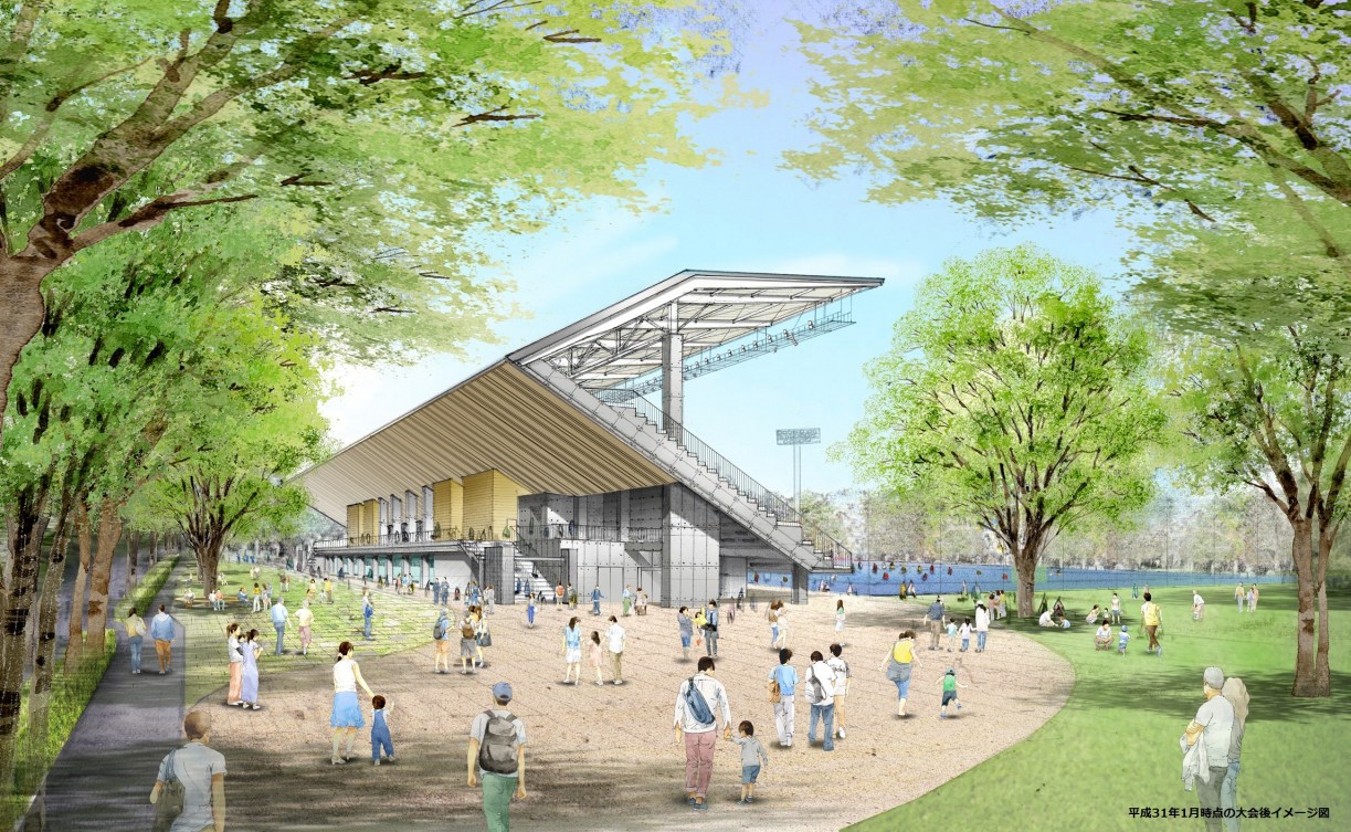 Le stade de hockey sur gazon est entourée de beaucoup de verdure